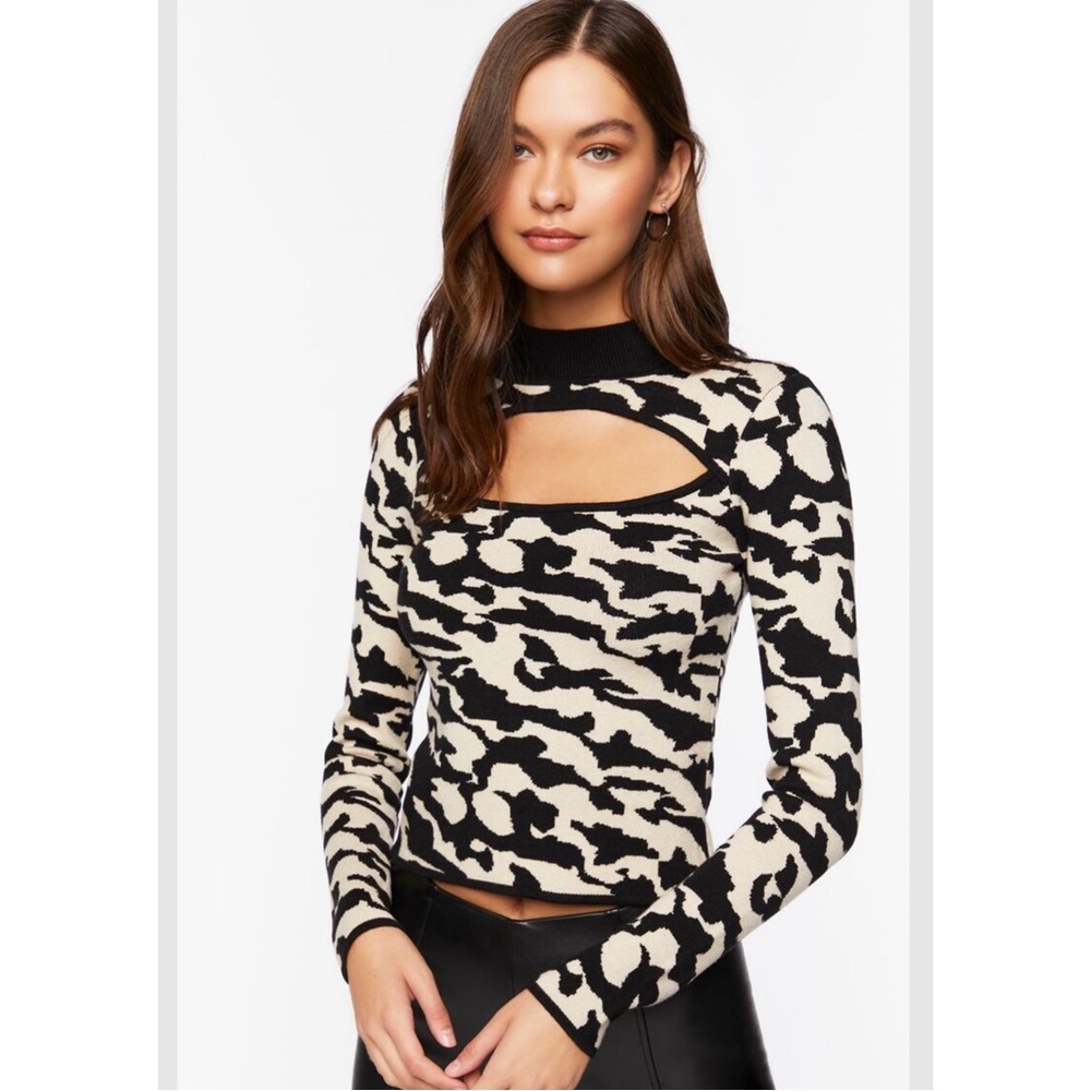 Cutout Long Sleeve Sweater Top